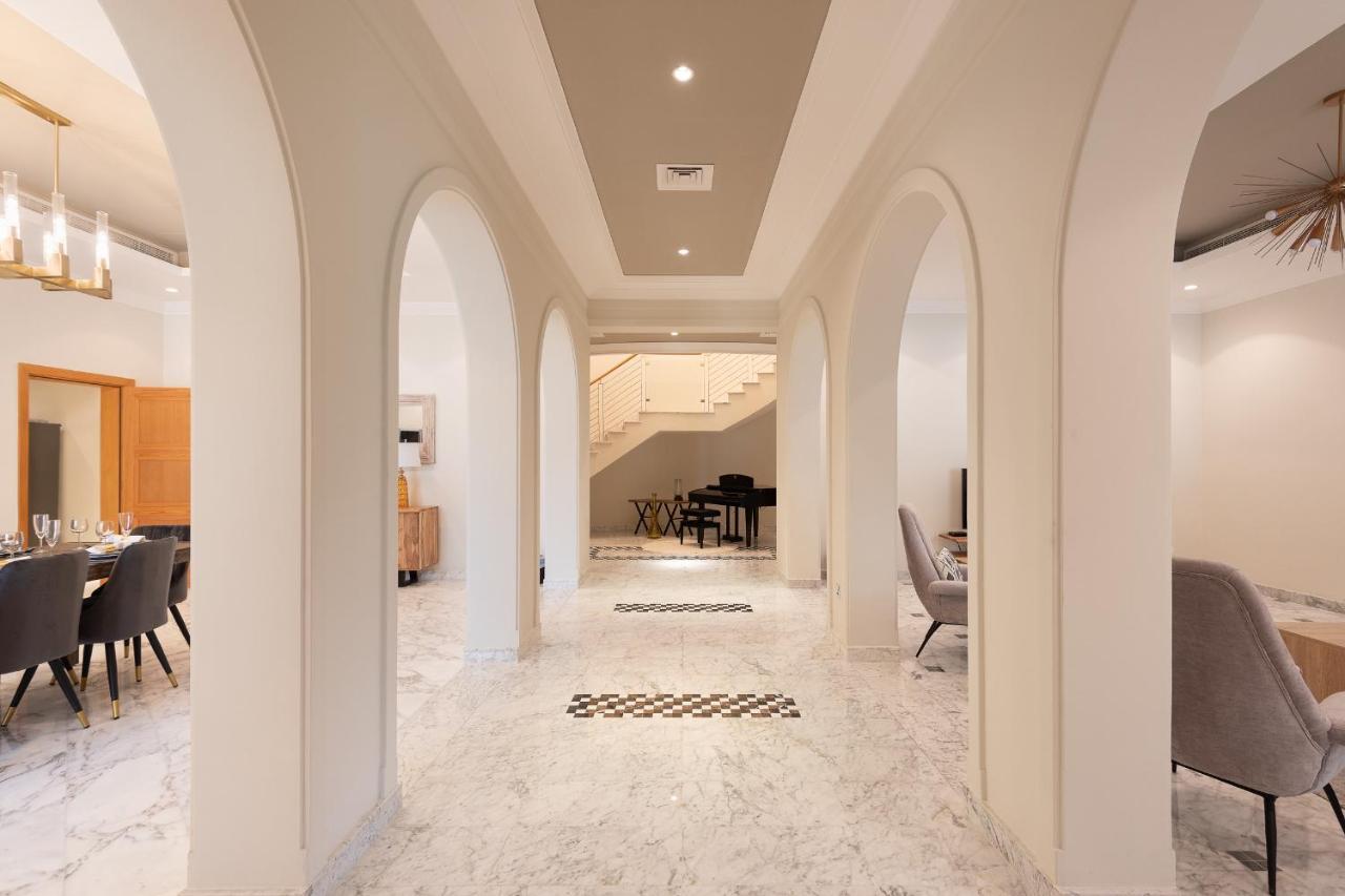 דובאי Maison Privee - Prvt Pool & Beach! In Luxury Palm Jumeirah Villa מראה חיצוני תמונה