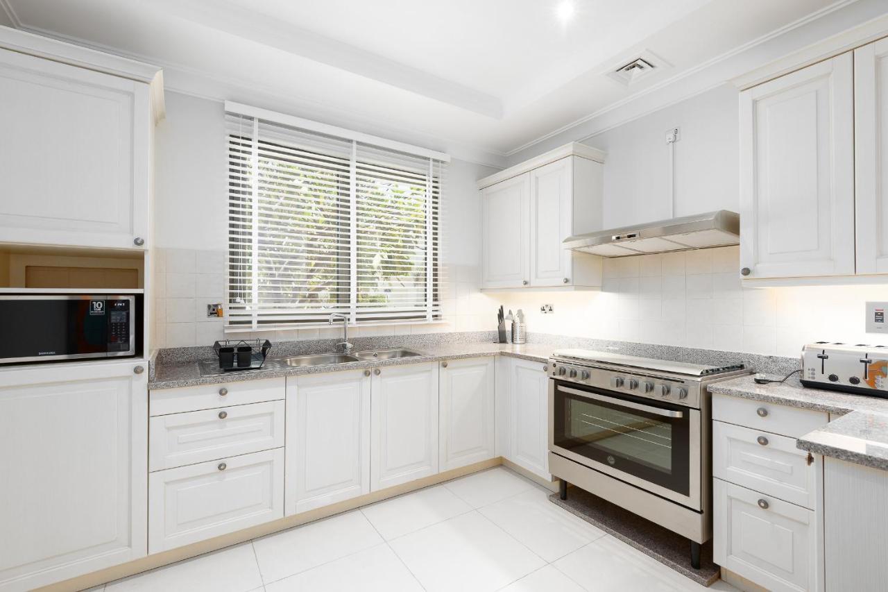 דובאי Maison Privee - Prvt Pool & Beach! In Luxury Palm Jumeirah Villa מראה חיצוני תמונה